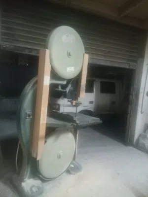 منجره منشار 70 وكاله استعمال خفيف صنيه قص مع افريزه ربوخ وفاره ومنقار بسعر 3700 دينار