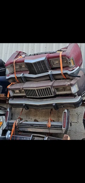 قطع غيار كلاسيك أمريكي