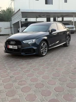 Audi A3 2020  Rs3 body kit في قمة النظافة استعمال حشمه  مطلوب 29.999 وقابل للتفاؤض للجاد