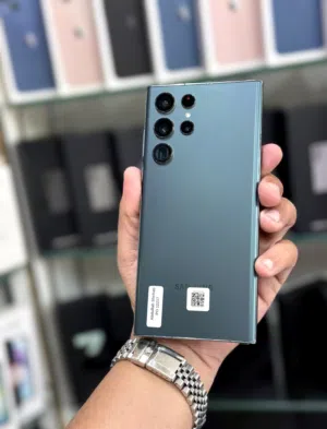عرض خاص : Samsung S22 ultra 512gb بالذاكرة العملاقة هاتف نظيف جدا بحالة الوكالة مع ضمان و ملحقات