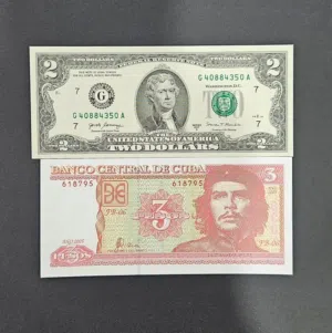 عملتين من كوبا وامريكا