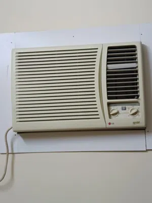 LG 0 - 19 Liters Microwave in Manama