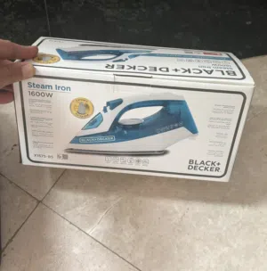 Iron black and decker