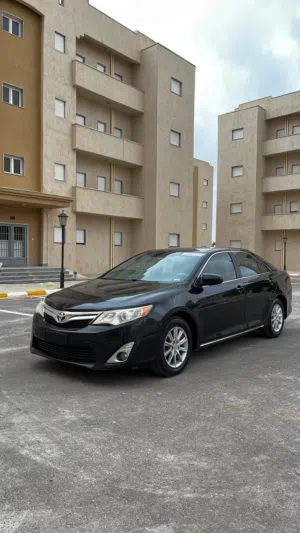 TOYOTA CAMRY 2012