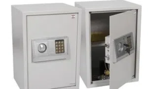 خزنة مقاس 40 سم عرض و 50 ارتفاع و 35 عمق  افضل خزنة للبيت او للمكتب موديل EA 50