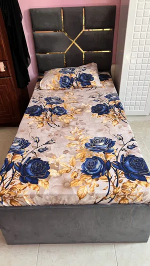 Shared room only for ladies