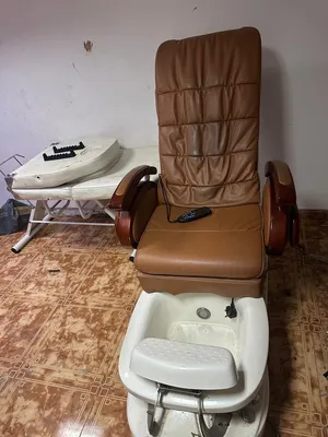 manicure and pedicure chair