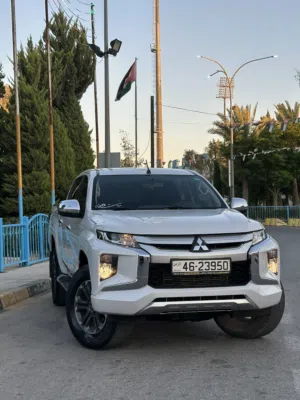 Used Mitsubishi L200 in Zarqa