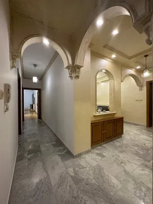 150 m2 3 Bedrooms Apartments for Rent in Amman Al Kursi