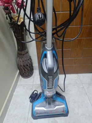 مكنسة بيسل وممسحة للأراضي