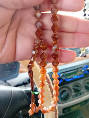 سبحه ع شكل معين غايه في الجمال