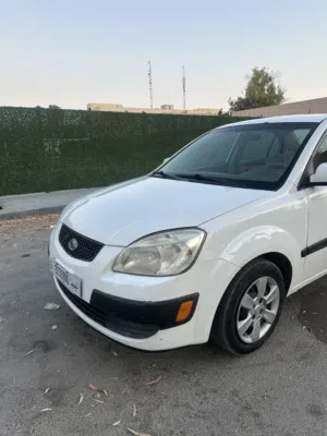 Used Kia Pride in Tripoli