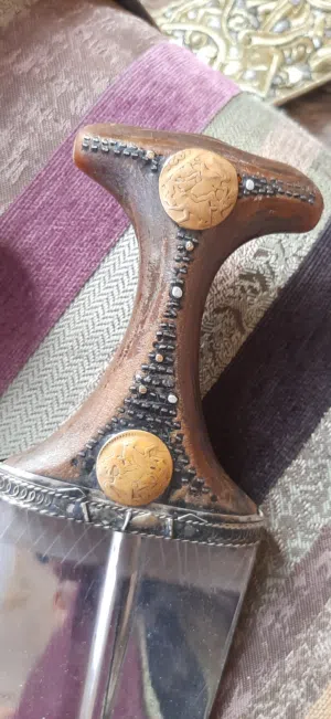 جنبية كرك عادي بسعر عرطة