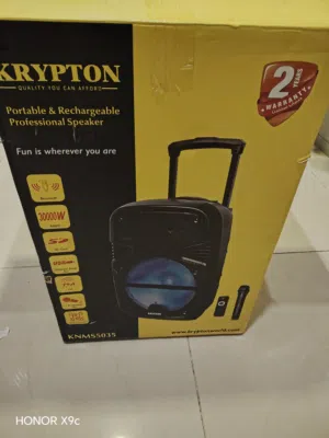 Speaker brand new