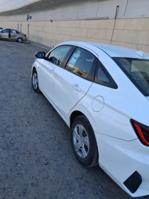 toyota yaris 2023