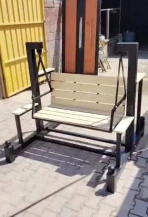 مرجوحه حديد