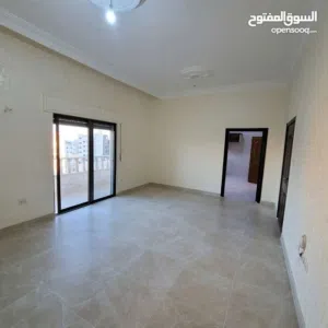 شقه فارغه للإيجار  خلدا 220م