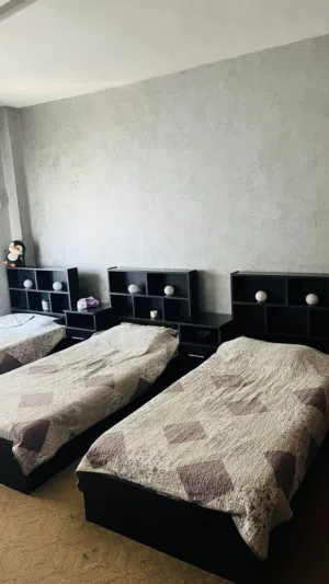 3 تخت للبيع