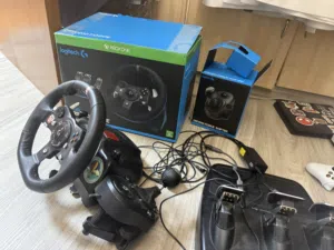 BOXED] Logitech G920 Racing Set for Xbox/PC - Wheel, Pedals & Shifter