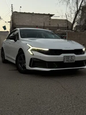 Used Kia K5 in Basra