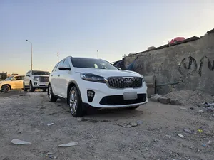 Used Kia Sorento in Basra