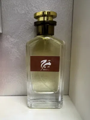 Oud perfume