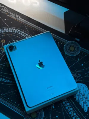 للبيع: iPad Pro – 11 إنش – 128GB