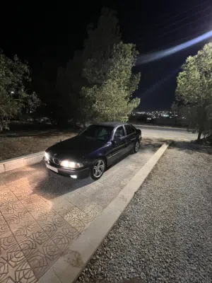BMW 520i بي ام دبليو 520i دب موديل 2000 ماتور 25 دبل فانوس