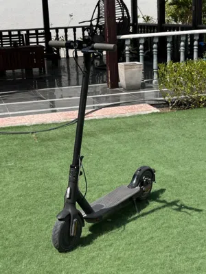 Electric Scooter Xiaomi 1s - In good condition charger and spare tire is provided