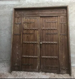 باب اثري قديم