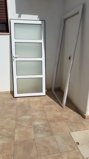 باب bfc للبيع