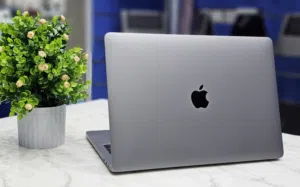 MACBOOK PRO A1989 2019 MODEL INTEL CORE I7 PROCESSOR  16GB RAM 250GB SSD 13.3INCH DISPLAY SIZE
