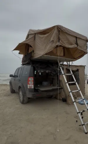 2012 Landrover (Mobile camping station) محطة تخييم متنقلة