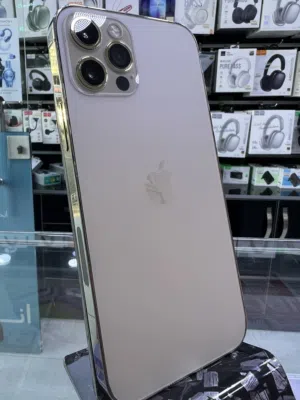 iPhone 12 pro (256GB) مستعمل بحالة ممتازة ايفون 12 برو مستعمل امغير شاشه اوليد او بطارية بحالة جيده