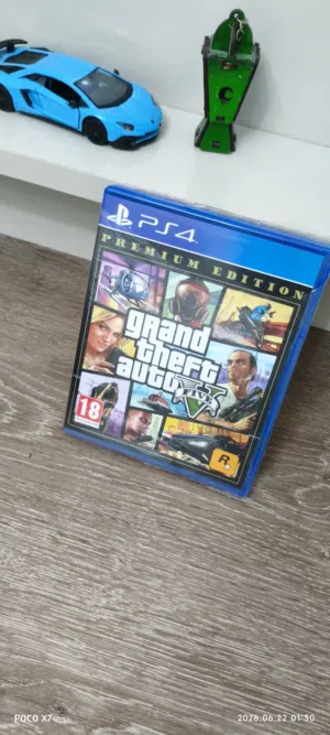 دسكة GTA5 للبلايستيشن 4 شبه جديدة استعمال شهر وشوية