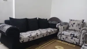 طقم كنب 7 مقاعد اسود وسكني
