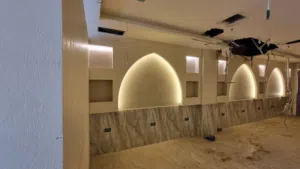 محل للايجار بأسواق القرين مساحتة 110 متر مربع بموقع متميز بأسواق القرين  Shop for rent in Al-Qurain