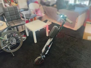 سكوتر كهرباء و بسكليت للبيع