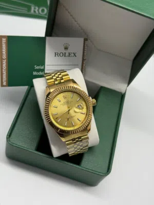 ساعات رولكر بسعر مميز