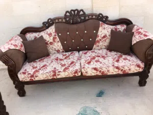 طقم كنب شبه جديد للبيع