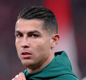 رضا علي 