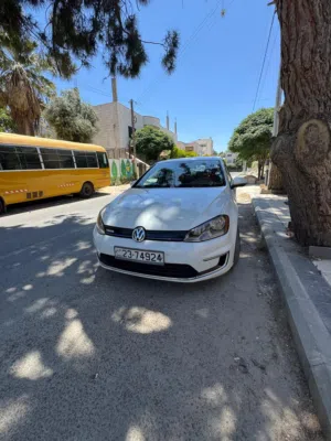 Used Volkswagen Golf in Amman