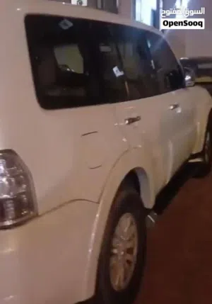 باجيرو 2013 نظيف جدا في الجهراء