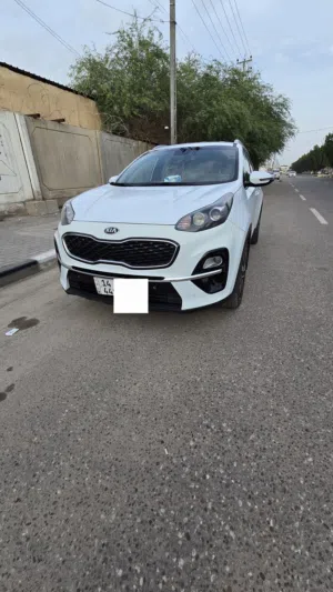 للبيع كيا سبورتج 2019 ابيض خليجي رقم بصره دولي