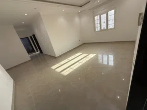 للايجار شقه في عبدالله مبارك