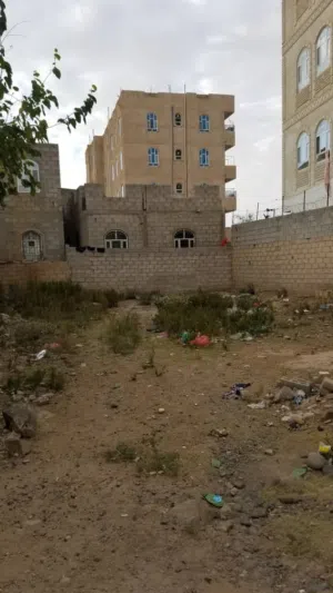 بيت حر  مستقل مسلح للبيع للاستفسار الاتصال على الرقم التالي