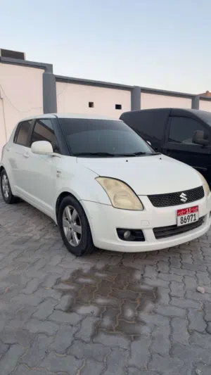 للبيع سوفيت سوزوكي 2009 هاتشباك