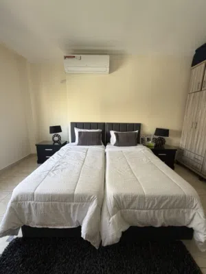 غرفة مفرد عدد 2 تفصيل محلي ريتشموند