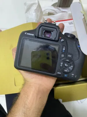 Canon EOS 2000d
