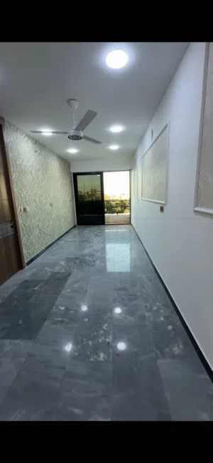 شقة سكنية للايجار للعوائل فقط